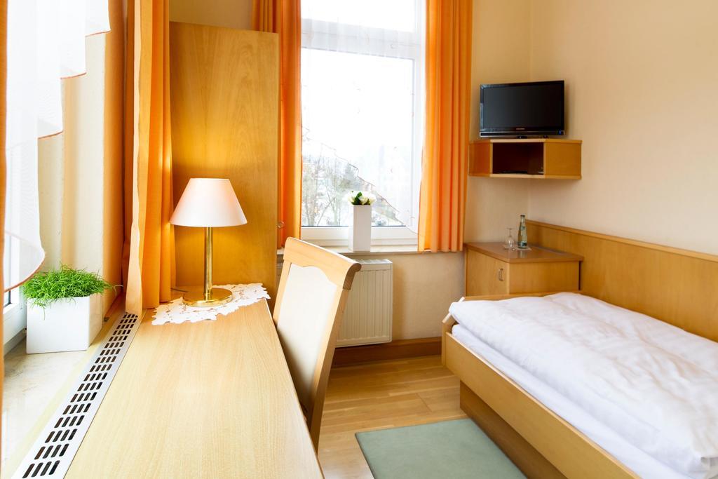 Hotel Heinz Plauen Room photo
